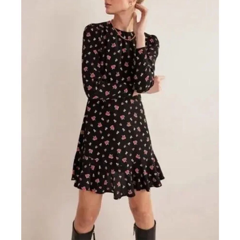 Boden Dotty Daisy Flippy Dress
